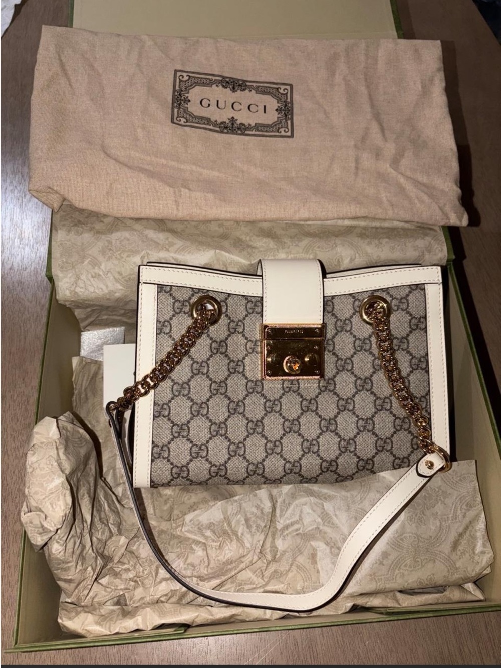 Gucci Padlock GG Supreme Small Chain Shoulder Bag